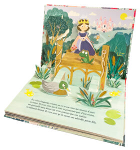 9782384534395_1_livre pop up_Belle au bois dormant